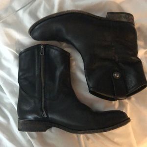 FRYE MELISSA SHORT BOOTS AMAZING CONDITION LKWT